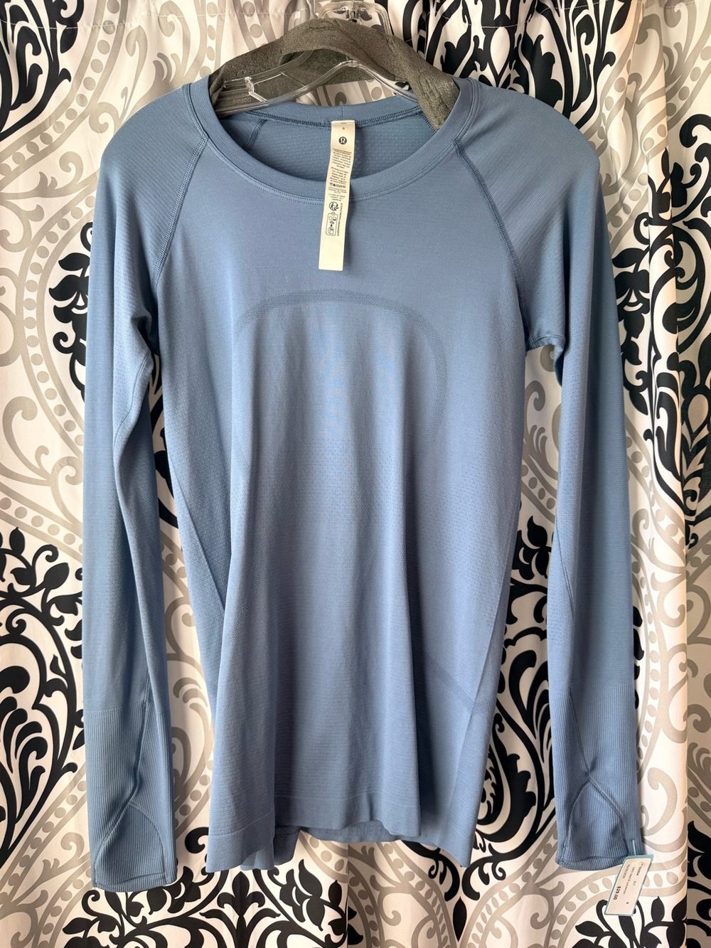Light Blue Women's Long-Sleeve Active Top